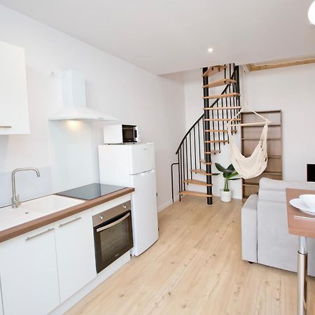 Montsejour - T2 Climatise Avec Filet Et Fauteuil Suspendu Apartment Тарб Екстериор снимка