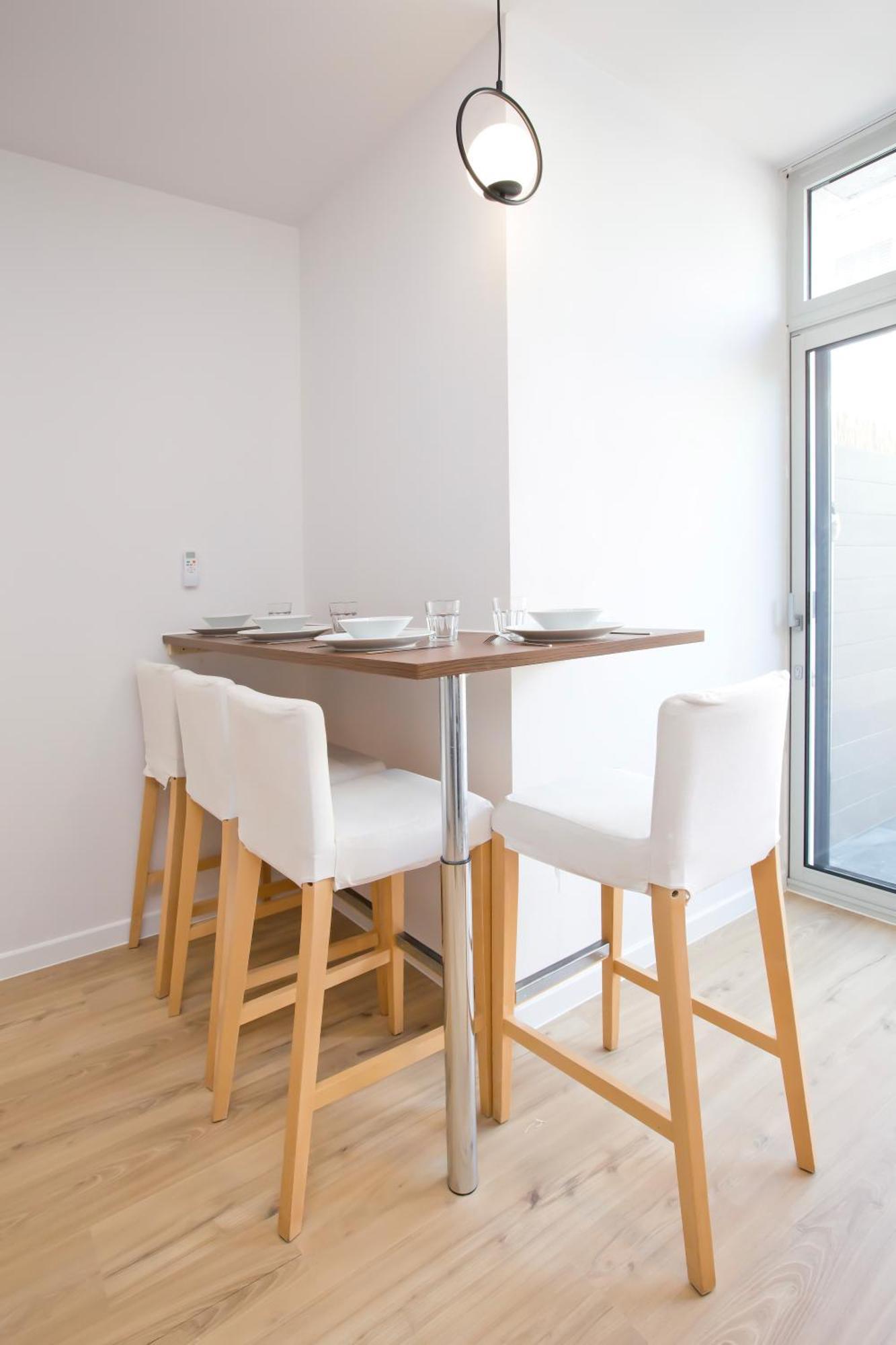 Montsejour - T2 Climatise Avec Filet Et Fauteuil Suspendu Apartment Тарб Екстериор снимка